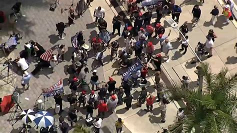 Watch live: Crowds build ahead of Trump arraignment